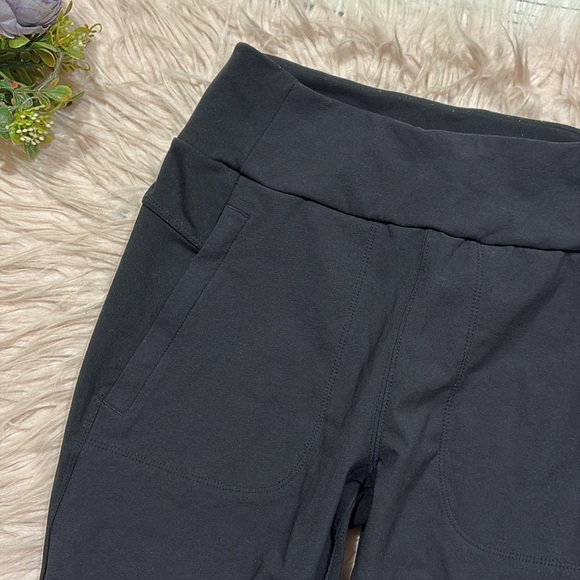 Athleta Highline Hybrid Ankle Tight Pants sz 4 - Picture 3 of 8